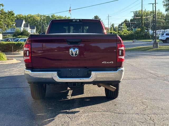 2021 RAM 2500 Tradesman Crew Cab 4x4 8' Box