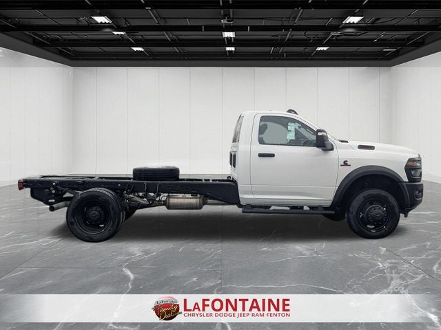 2026 RAM Ram 5500 Chassis Cab RAM 5500 TRADESMAN CHASSIS REGULAR CAB 4X4 84' CA