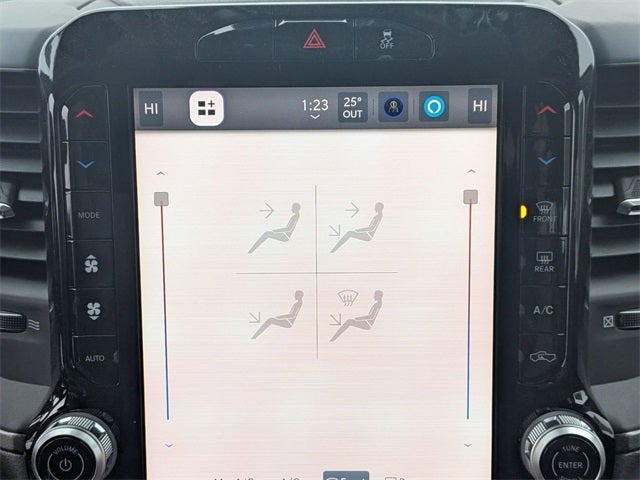 2026 RAM Ram 5500 Chassis Cab RAM 5500 TRADESMAN CHASSIS CREW CAB 4X4 84' CA