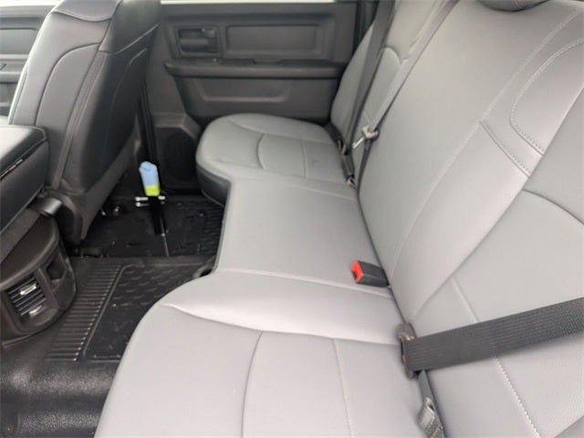 2026 RAM Ram 5500 Chassis Cab RAM 5500 TRADESMAN CHASSIS CREW CAB 4X4 84' CA