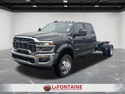 2026 RAM Ram 5500 Chassis Cab RAM 5500 BIG HORN CHASSIS CREW CAB 4X4 84' CA