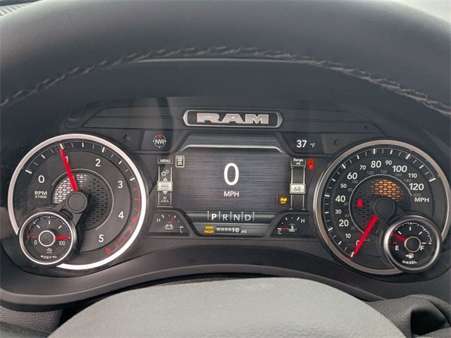 2026 RAM Ram 5500 Chassis Cab RAM 5500 BIG HORN CHASSIS CREW CAB 4X4 84' CA