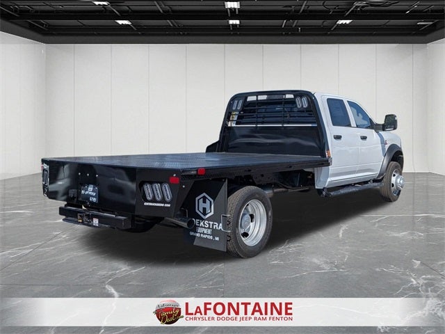 2026 RAM Ram 5500 Chassis Cab RAM 5500 TRADESMAN CHASSIS CREW CAB 4X4 84' CA