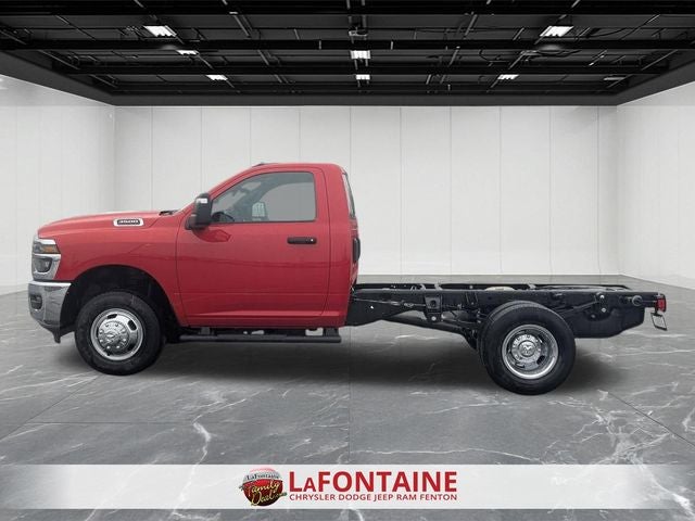 2026 RAM Ram 3500 Chassis Cab RAM 3500 TRADESMAN CHASSIS REGULAR CAB 4X4 60' CA