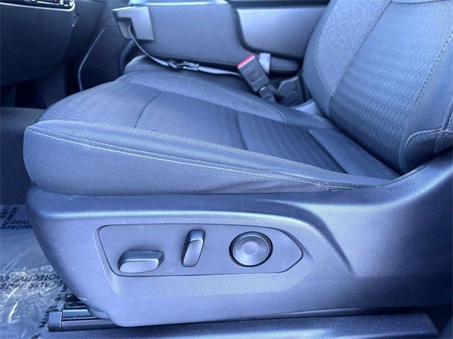 2025 Chevrolet Silverado 1500 4WD Crew Cab Standard Bed LT