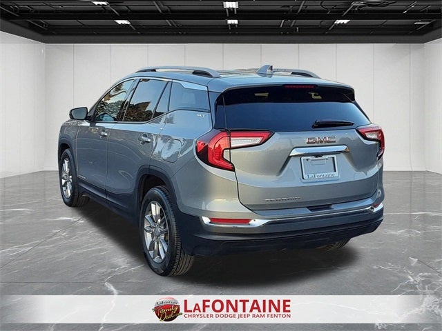 2024 GMC Terrain FWD SLT