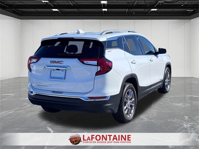 2022 GMC Terrain FWD SLT