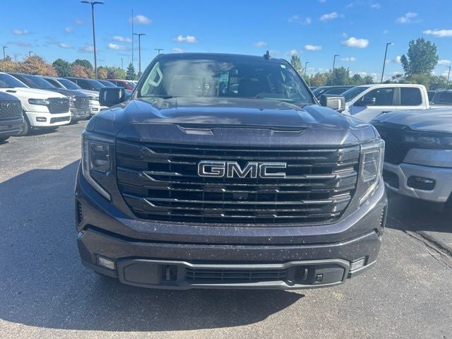 2022 GMC Sierra 1500 4WD Crew Cab Short Box Elevation