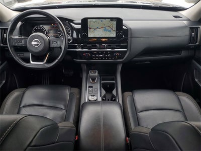 2023 Nissan Pathfinder SL 4WD