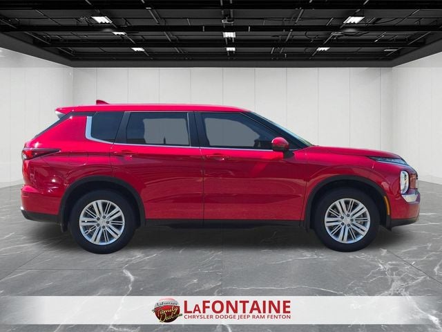 2024 Mitsubishi Outlander ES 2.5 S-AWC