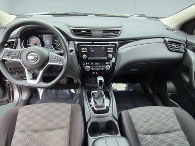 2017 Nissan Rogue Sport SV