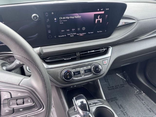 2025 Buick Envista Preferred FWD