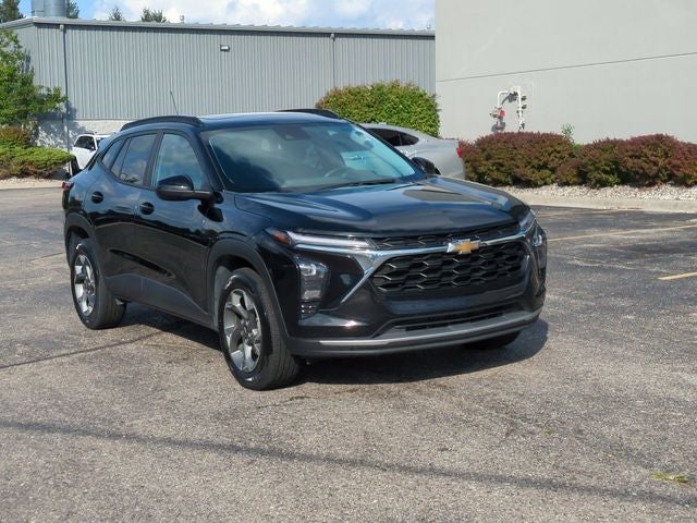 2024 Chevrolet Trax FWD LT