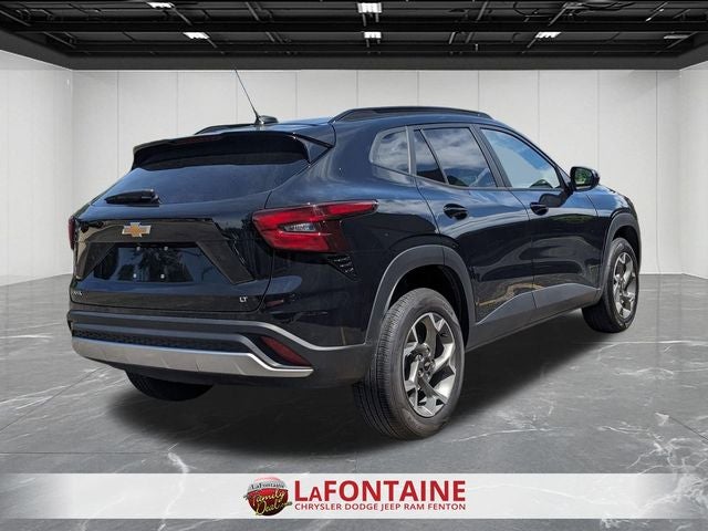 2025 Chevrolet Trax FWD LT