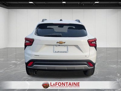 2025 Chevrolet Trax FWD LT