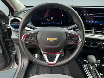 2025 Chevrolet Trax FWD LT
