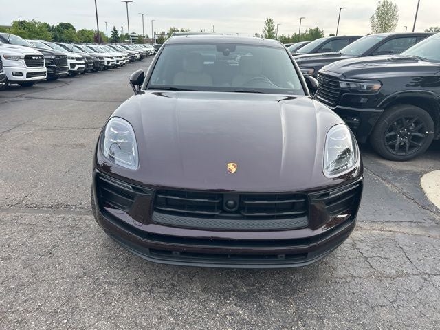 2024 Porsche Macan Base