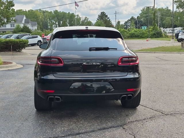 2015 Porsche Macan Turbo