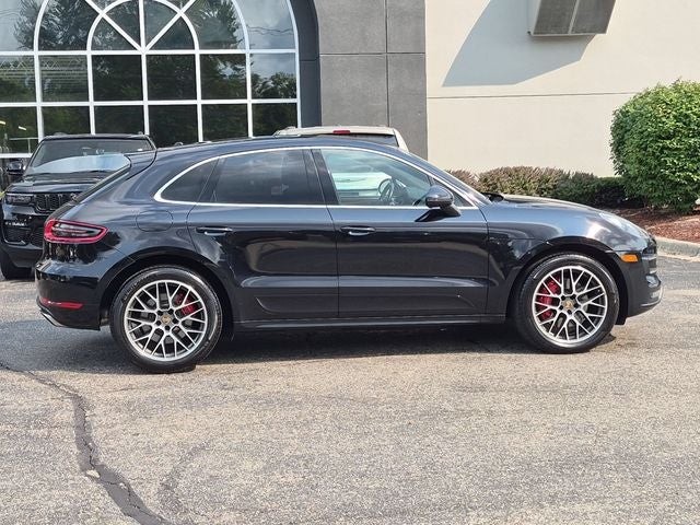 2015 Porsche Macan Turbo