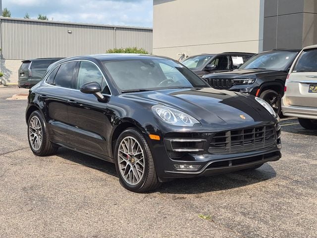 2015 Porsche Macan Turbo