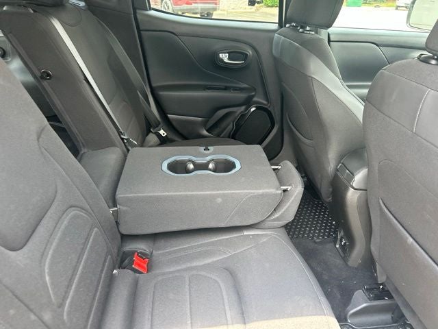 2016 Jeep Renegade Justice