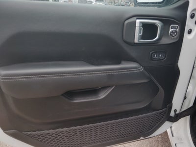 2023 Jeep Wrangler 4-Door Sahara