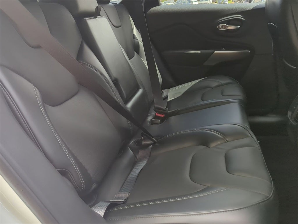 2021 Jeep Cherokee Latitude Lux 4X4