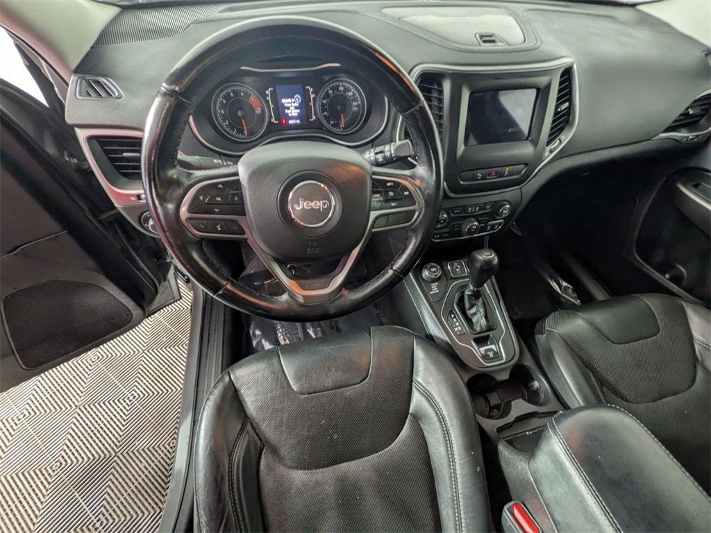 2021 Jeep Cherokee Latitude Lux 4X4