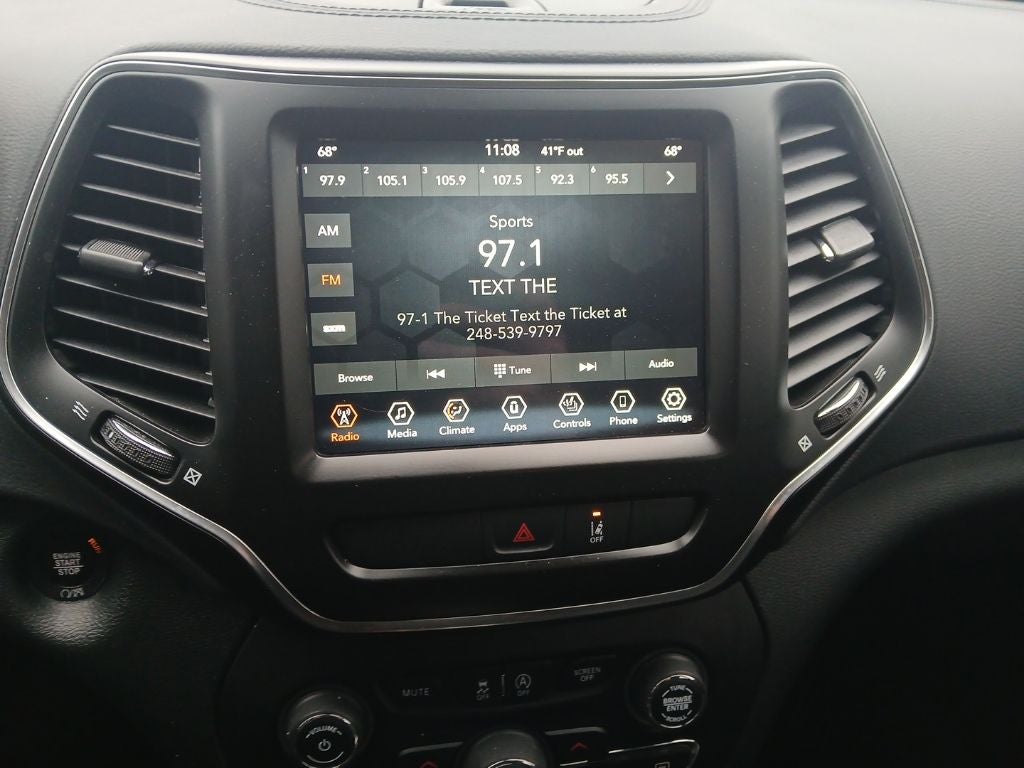 2022 Jeep Cherokee Latitude Lux