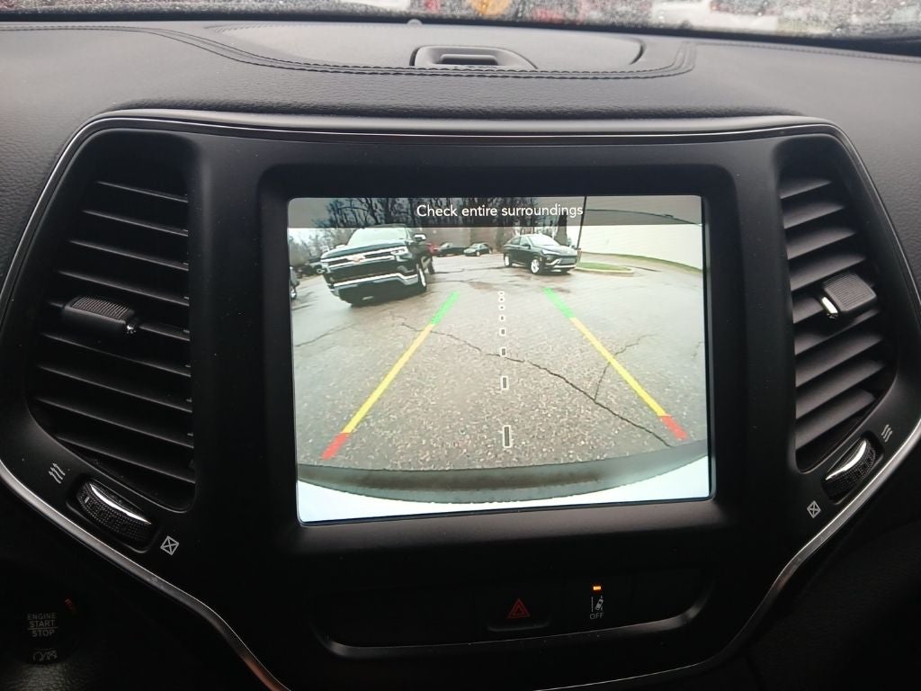 2022 Jeep Cherokee Latitude Lux