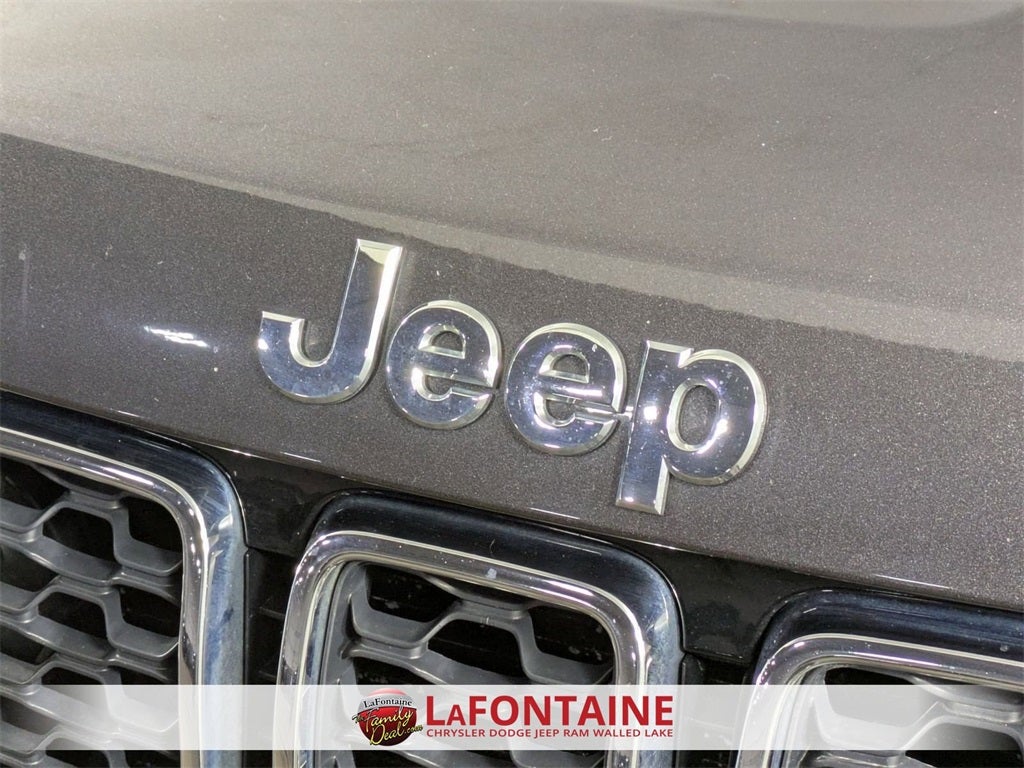 2019 Jeep Grand Cherokee Laredo E 4x4