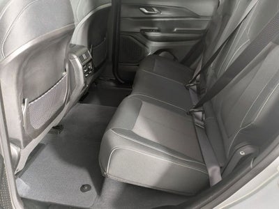 2023 Jeep Grand Cherokee Laredo 4x4