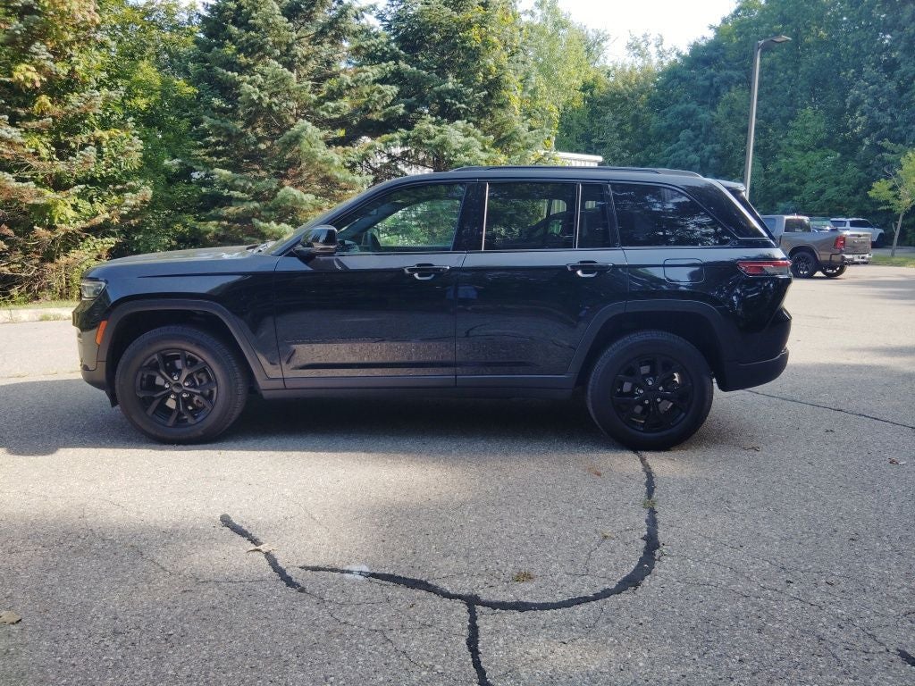 2024 Jeep Grand Cherokee Altitude X 4x4