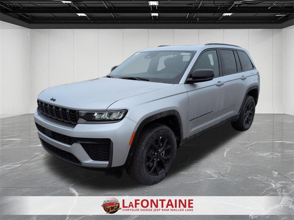 2026 Jeep Grand Cherokee GRAND CHEROKEE LAREDO ALTITUDE 4X4