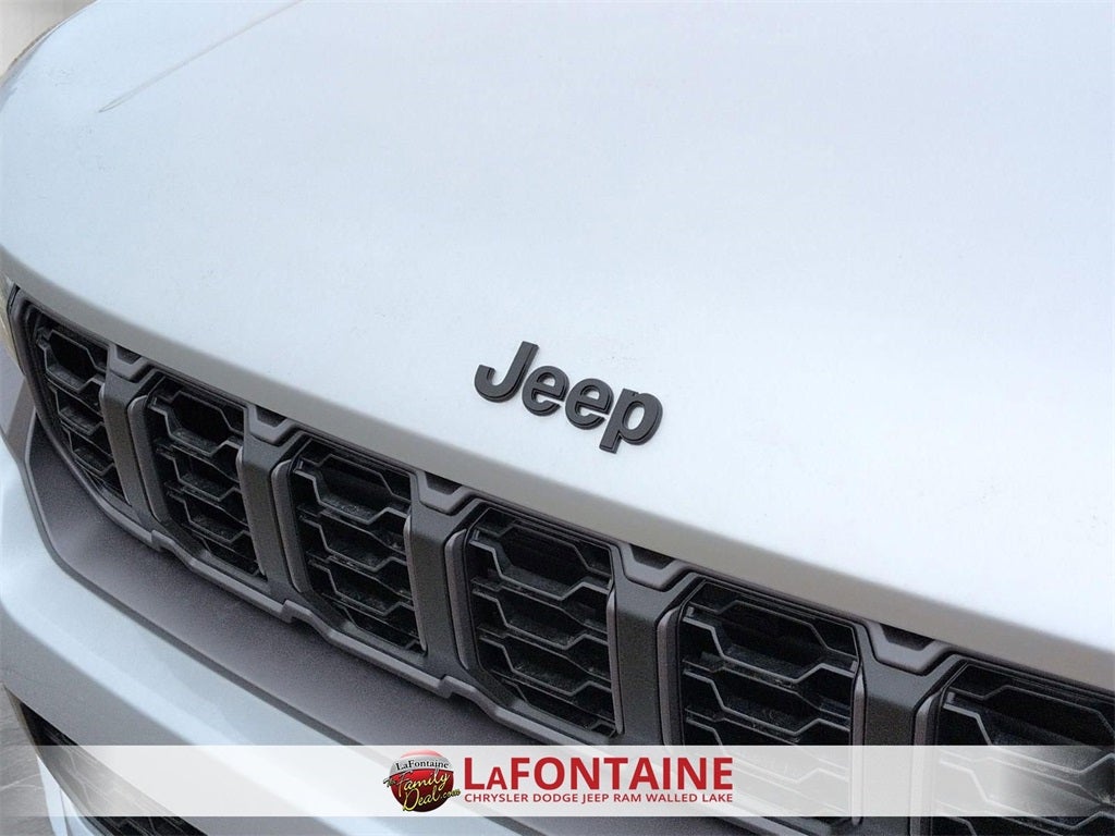 2026 Jeep Grand Cherokee GRAND CHEROKEE LAREDO ALTITUDE 4X4