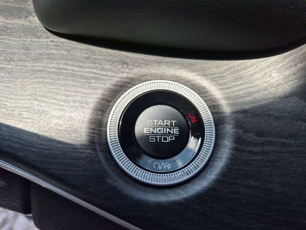 2022 Jeep Grand Cherokee Limited 4x4