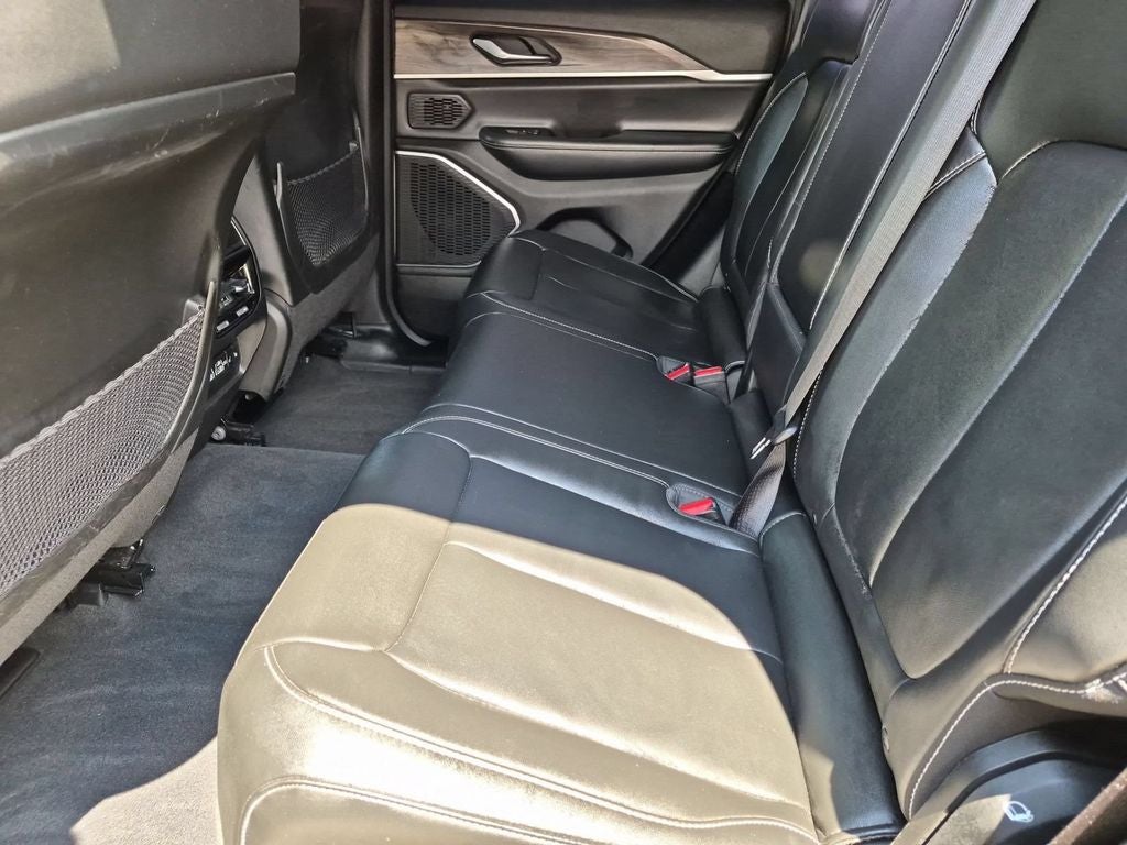 2022 Jeep Grand Cherokee Limited 4x4