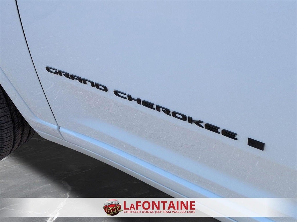 2026 Jeep Grand Cherokee GRAND CHEROKEE LIMITED RESERVE 4X4