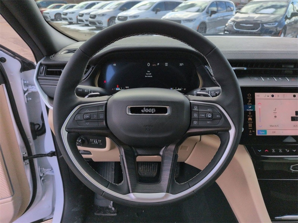 2026 Jeep Grand Cherokee GRAND CHEROKEE LIMITED 4X4