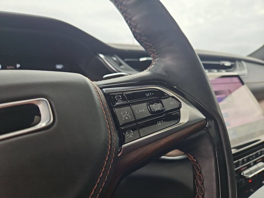2025 Jeep Grand Cherokee Summit 4x4