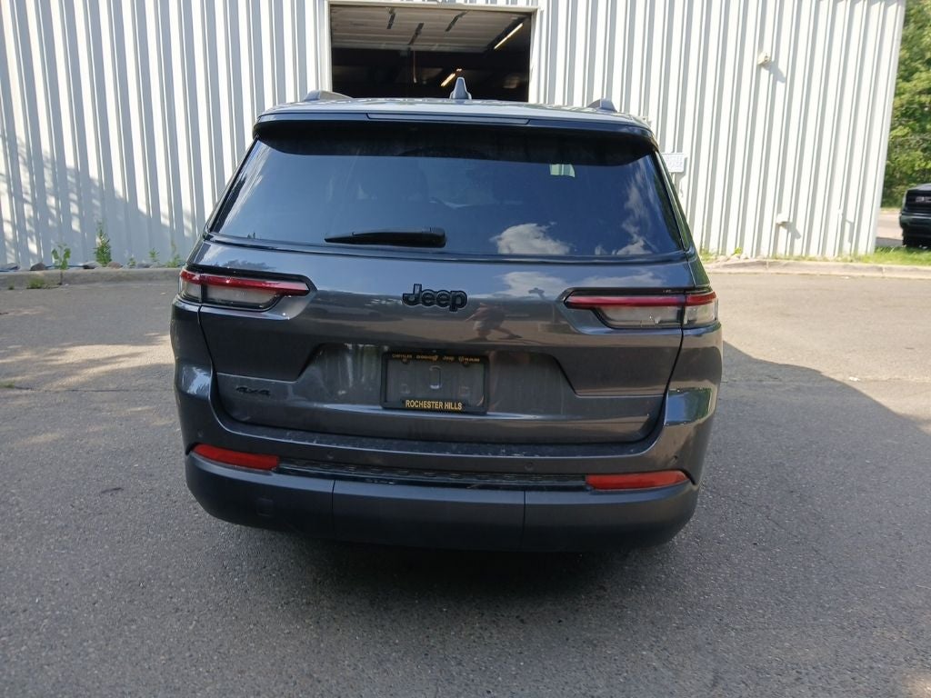 2023 Jeep Grand Cherokee L Altitude 4x4