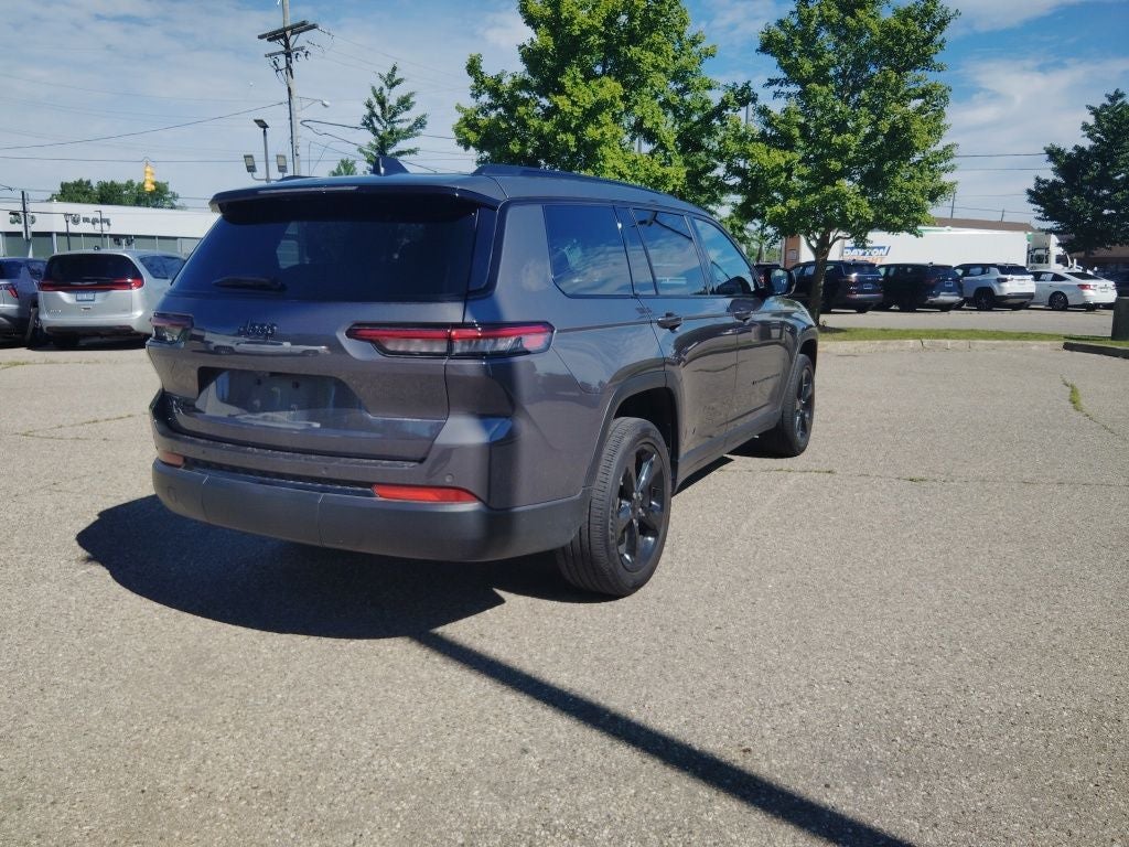 2023 Jeep Grand Cherokee L Altitude 4x4