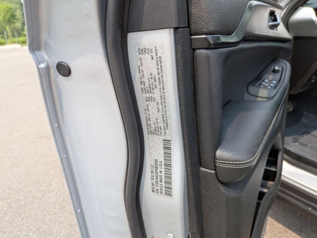 2023 Jeep Grand Cherokee L Altitude 4x4