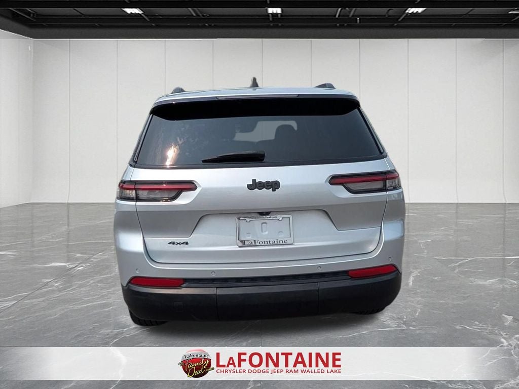 2023 Jeep Grand Cherokee L Altitude 4x4