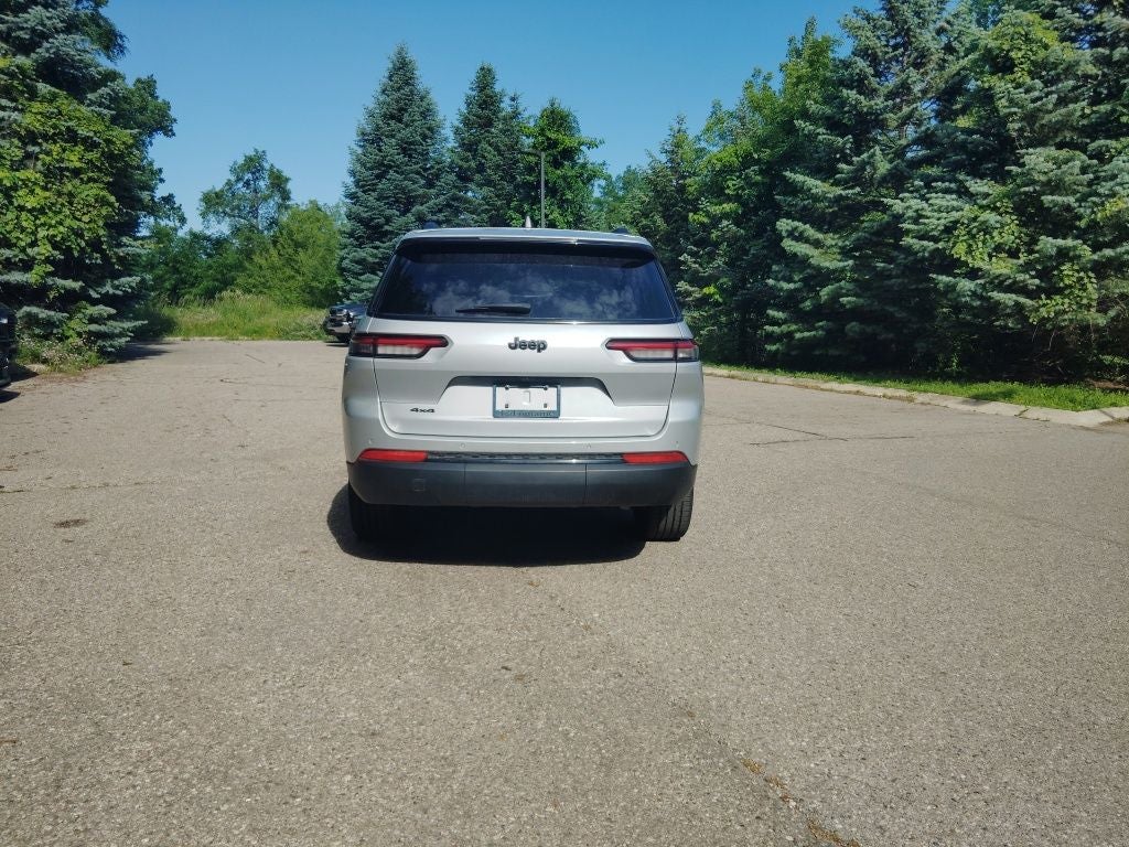 2023 Jeep Grand Cherokee L Altitude 4x4