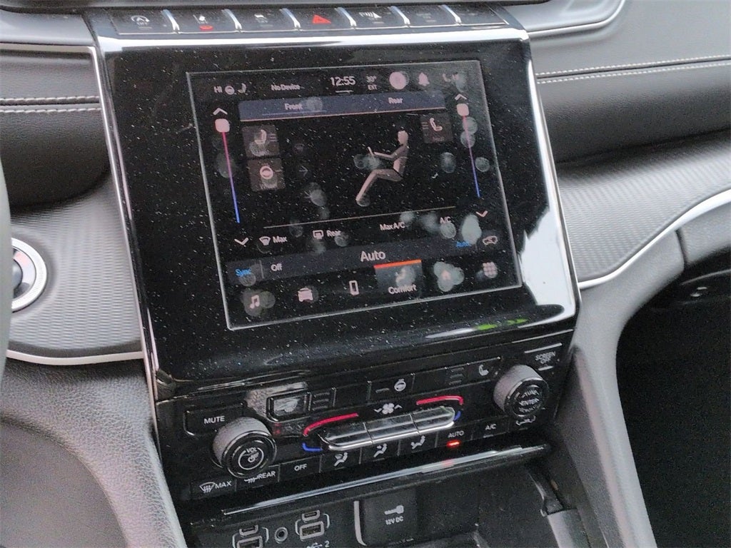 2024 Jeep Grand Cherokee L Altitude 4x4