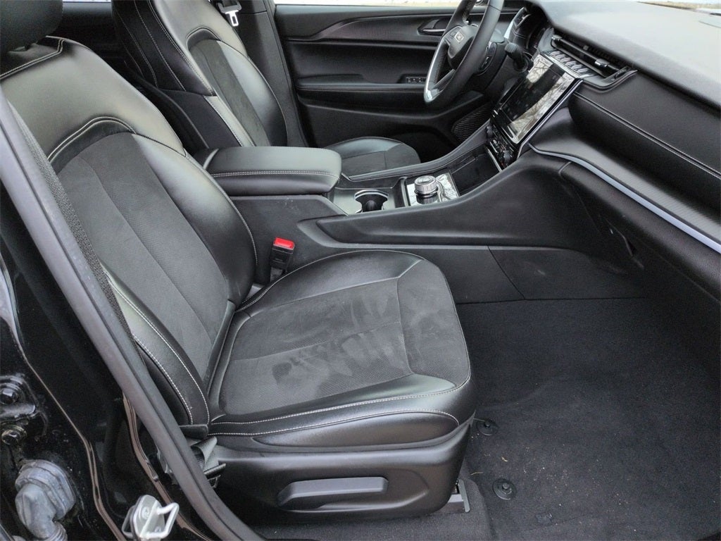 2024 Jeep Grand Cherokee L Altitude 4x4