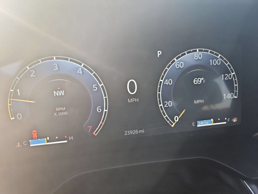 2025 Jeep Grand Cherokee L Altitude 4x4