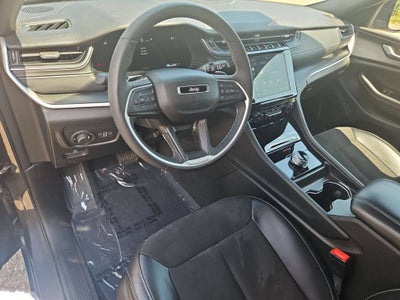 2024 Jeep Grand Cherokee L Altitude X 4x4