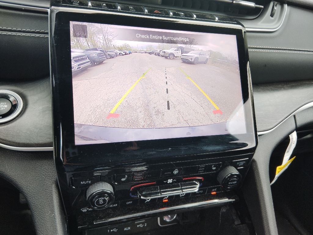 2022 Jeep Grand Cherokee L Limited 4x4